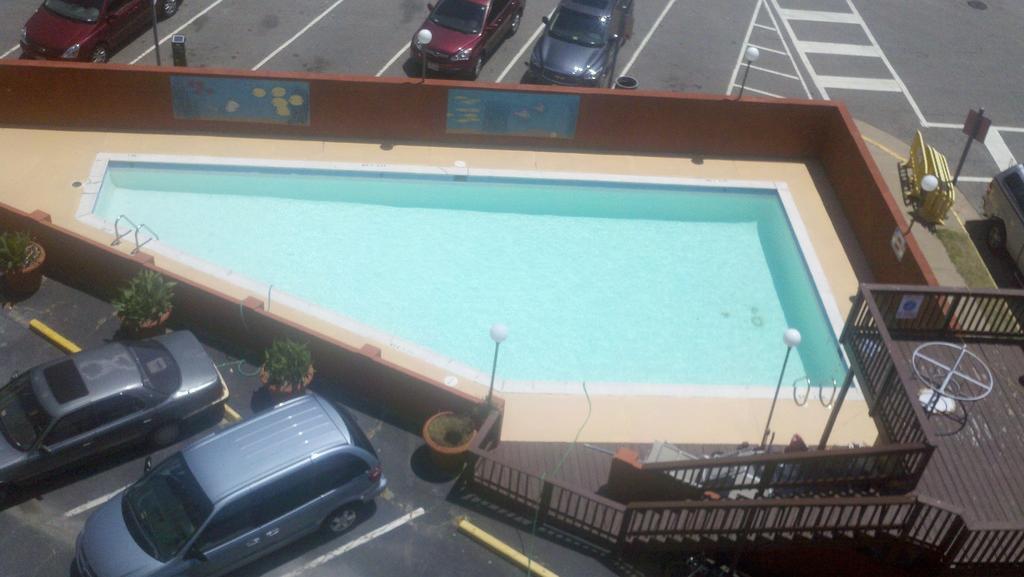 וירג'יניה ביץ' Ocean Side Inn מראה חיצוני תמונה
